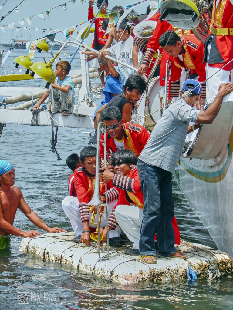 Sigpawan Festival Lemery Batangas 2007-04-08 DSC04830 marianosayno