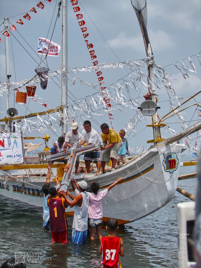 Sigpawan Festival Lemery Batangas 2007-04-08 DSC04839 marianosayno
