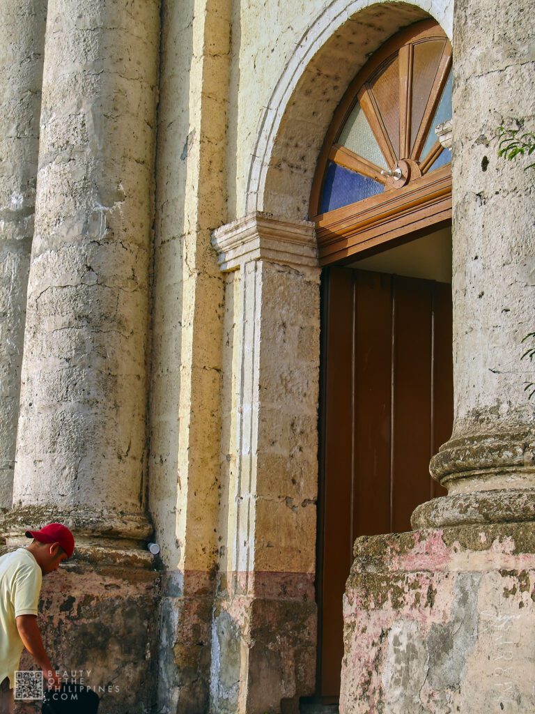 Taal Basilica Batangas 2007-04-06 2007-04-06 DSC04403 marianosayno