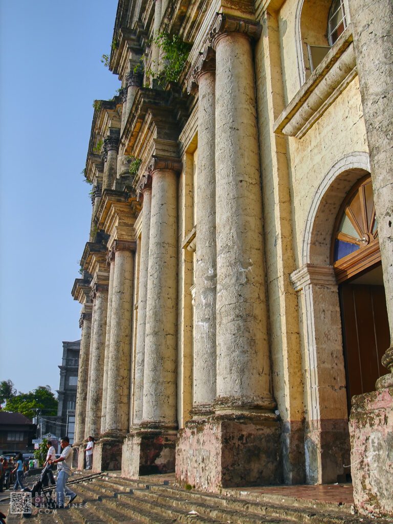 Taal Basilica Batangas 2007-04-06 2007-04-06 DSC04405 marianosayno