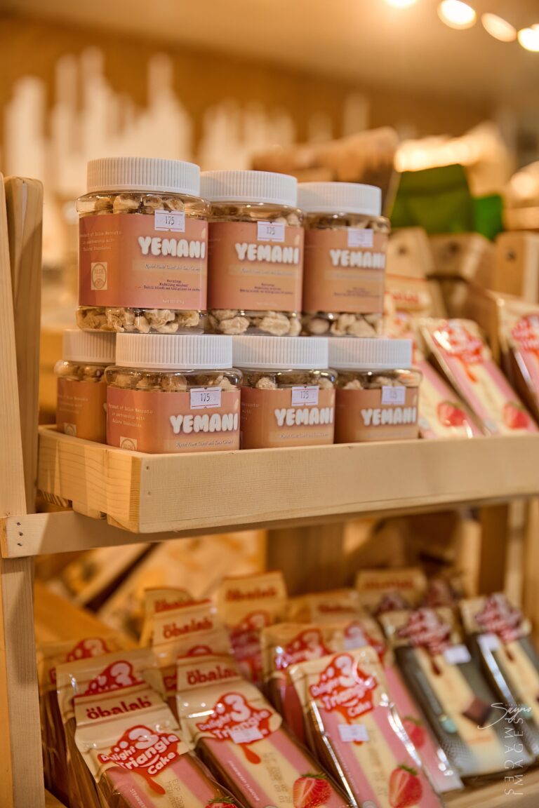 Dulche Chocolates 2025-11-19 PS529687 Mariano Sayno